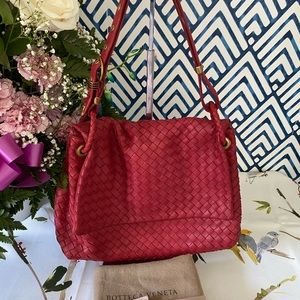 Authentic Bottega Veneta Shoulder bag